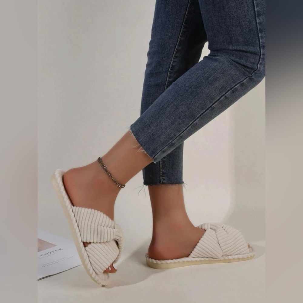 Bow Decor Bedroom Slippers